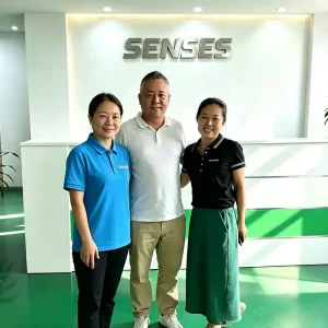 Die casting customer visiting picture